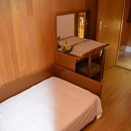 Linda Apartment