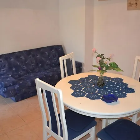 Linda Apartment